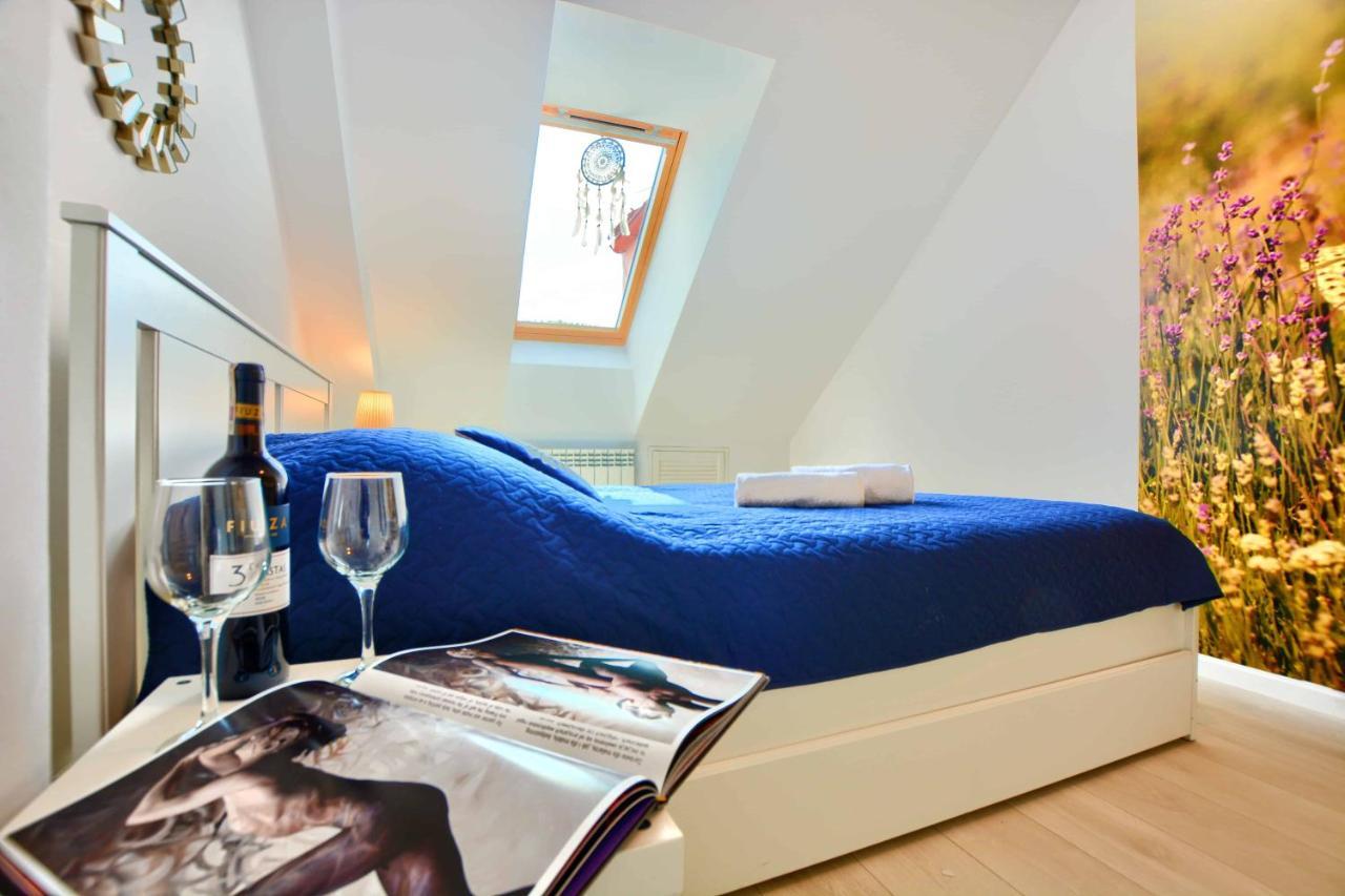 Apartament Beztroski Устшики Долне Екстериор снимка