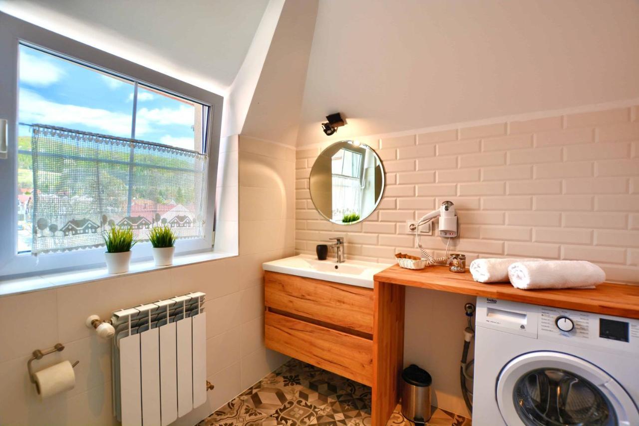Apartament Beztroski Устшики Долне Екстериор снимка