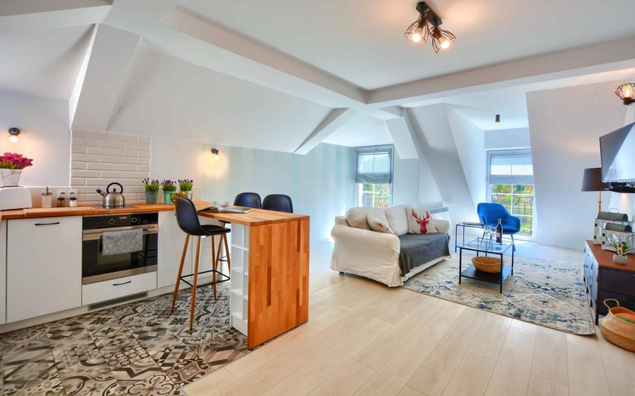 Apartament Beztroski Устшики Долне Екстериор снимка